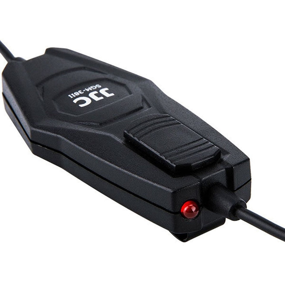 Omnidirectional lapel microphone with an easy-to-use on-off switch and indicator light