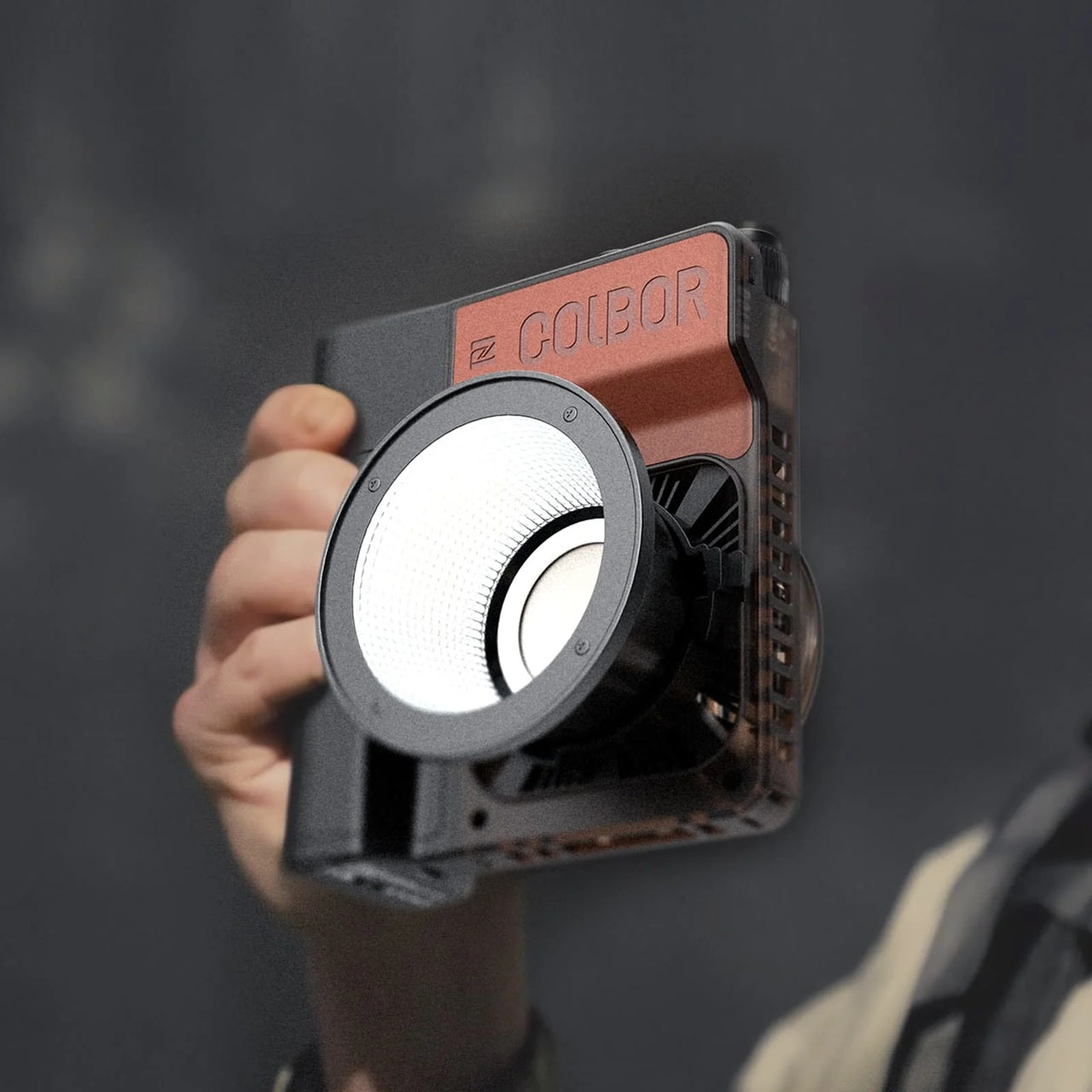 Synco Colbor PB74 battery base for reliable photography lighting solutions