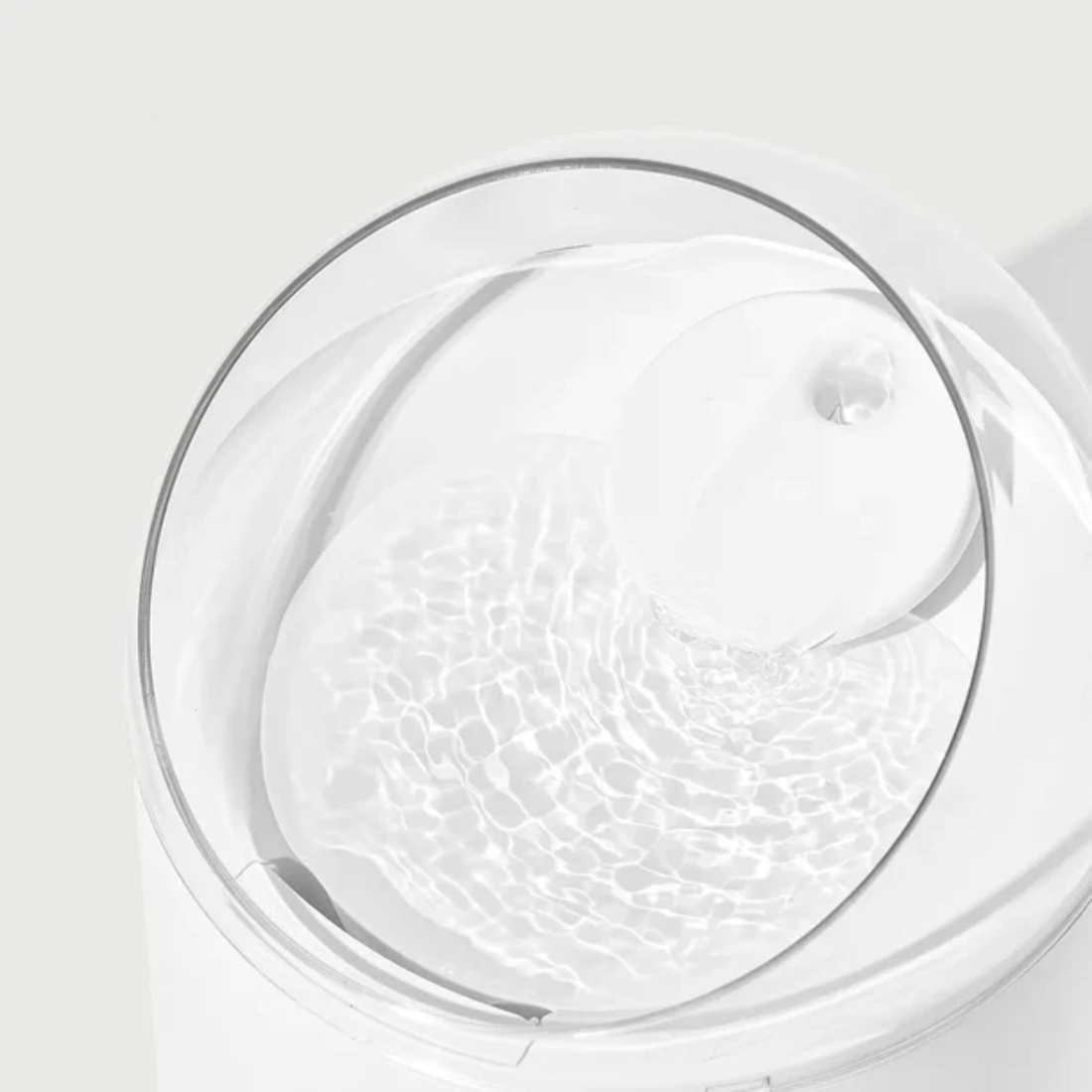 CATLINK Pure 2 UV AI Water Fountain Ultra-Filtration Water Fountain with Wireless Pump 2.6L Capacity Multiple Water Flow Modes Ultra Quiet Smart App Monitoring Real-time Pet Health Monitoring for Cats Small Dogs