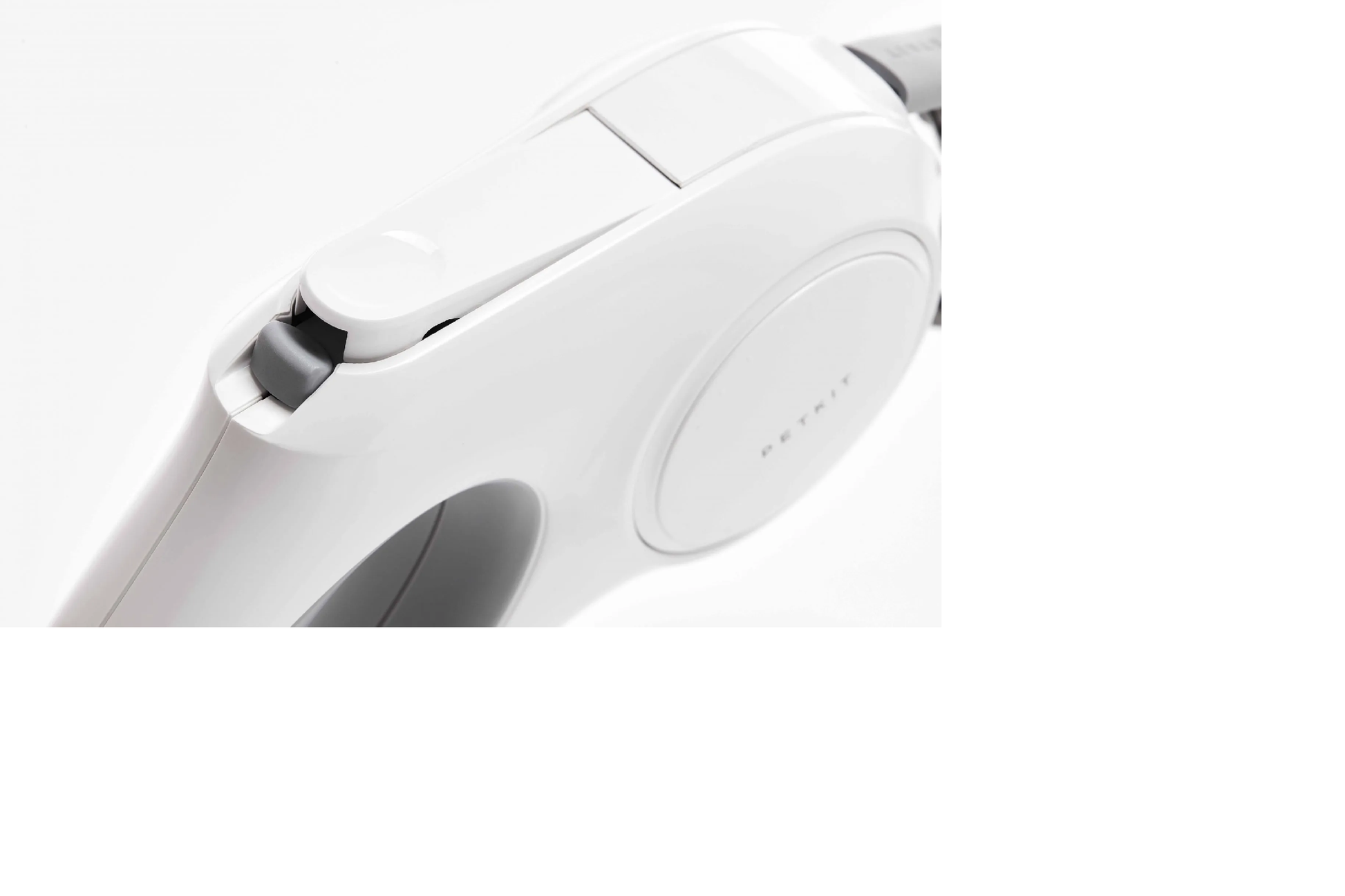 Close-up of VMIDirect Retractable Extendable Leash grip mechanism for easy pet control