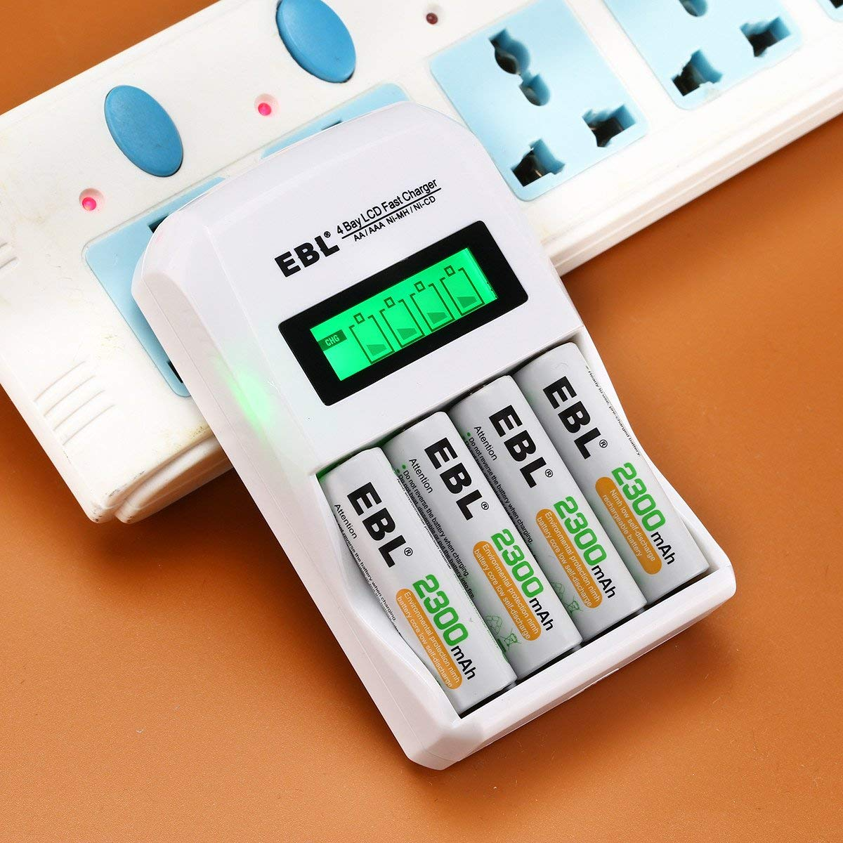VMIDirect 4 Bay Fast Battery Charger with LCD Display and Four 2300mAh AA Batteries