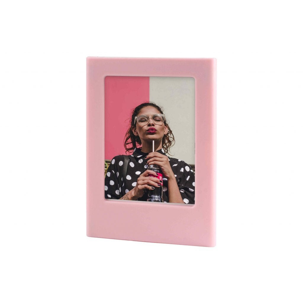 VMIDirect Magnetic Photo Frame in pink showcasing a stylish woman holding a drink