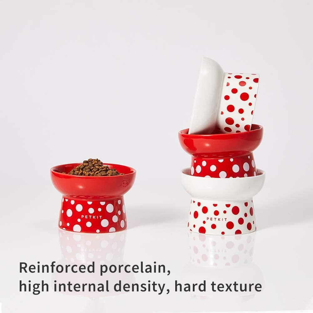 Stackable red and white ceramic feeding bowl with polka dots made of reinforced porcelain
