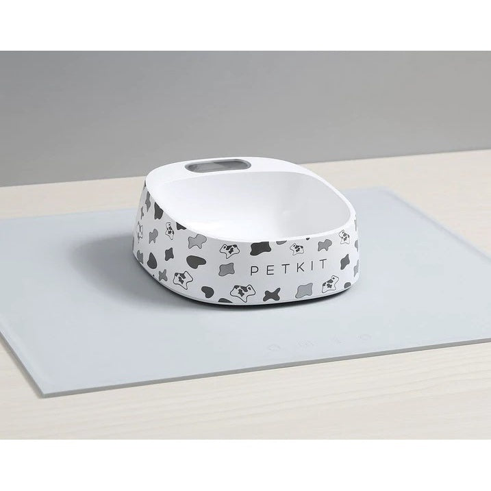 VMIDirect Silicone Pet Mat in light gray providing a non-slip surface for pet food and water bowls
