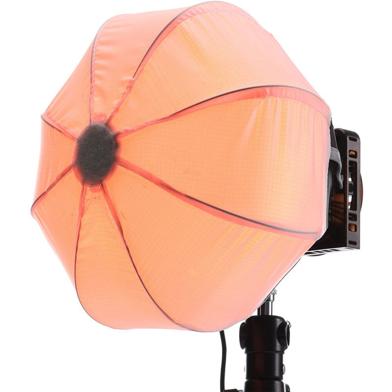 Synco COLBOR CS25 lantern softbox for even lighting and enhanced photography quality