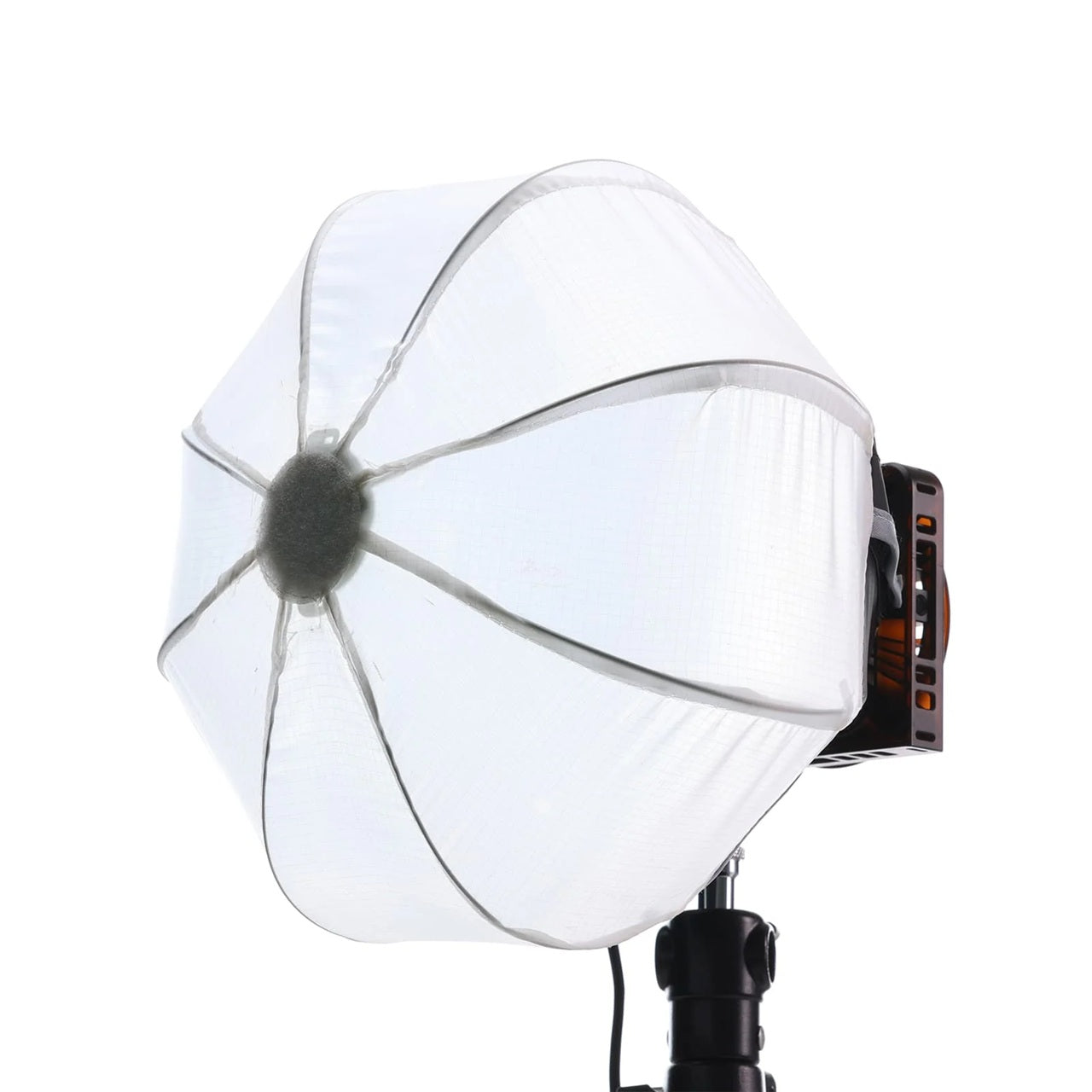 Synco COLBOR CS25 lantern softbox designed for even lighting in photography setups.