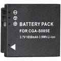 Synco Xtalk accessories kit including a rechargeable battery pack for enhanced microphone performance