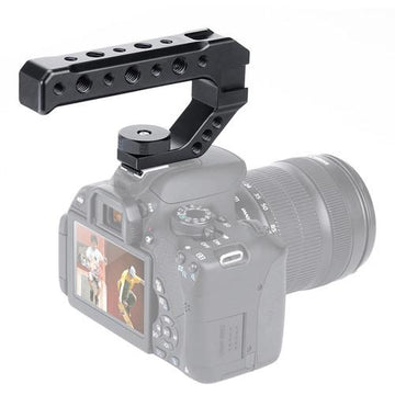 Ulanzi UURig R005 cold shoe mount attached to a DSLR camera for stable accessory mounting