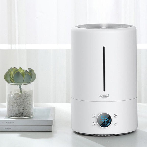 VMIDirect UV Lamp Sterilization Humidifier in white with digital display and plant decor