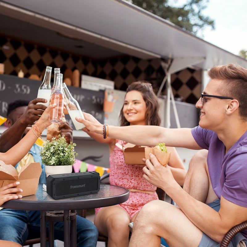VMIDirect Bluetooth Speaker offering great sound quality for outdoor gatherings and parties